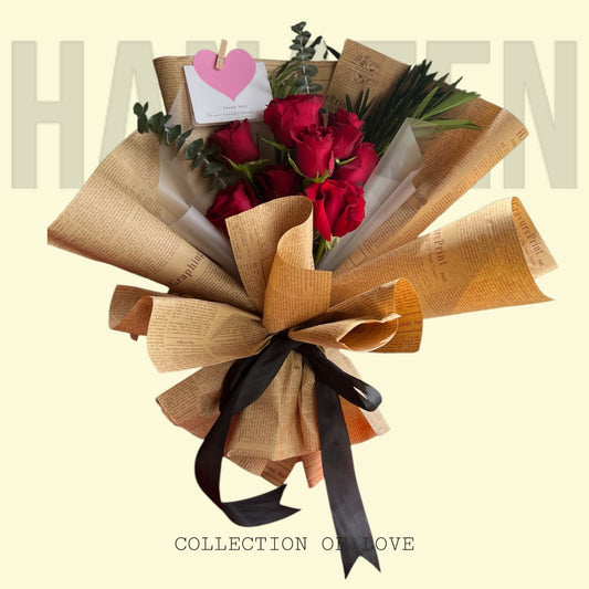 Premium Red Roses hand bouquet vintage style
