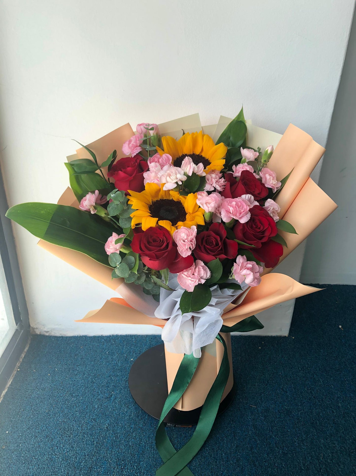 Grand Gesture Sunflowers and Roses